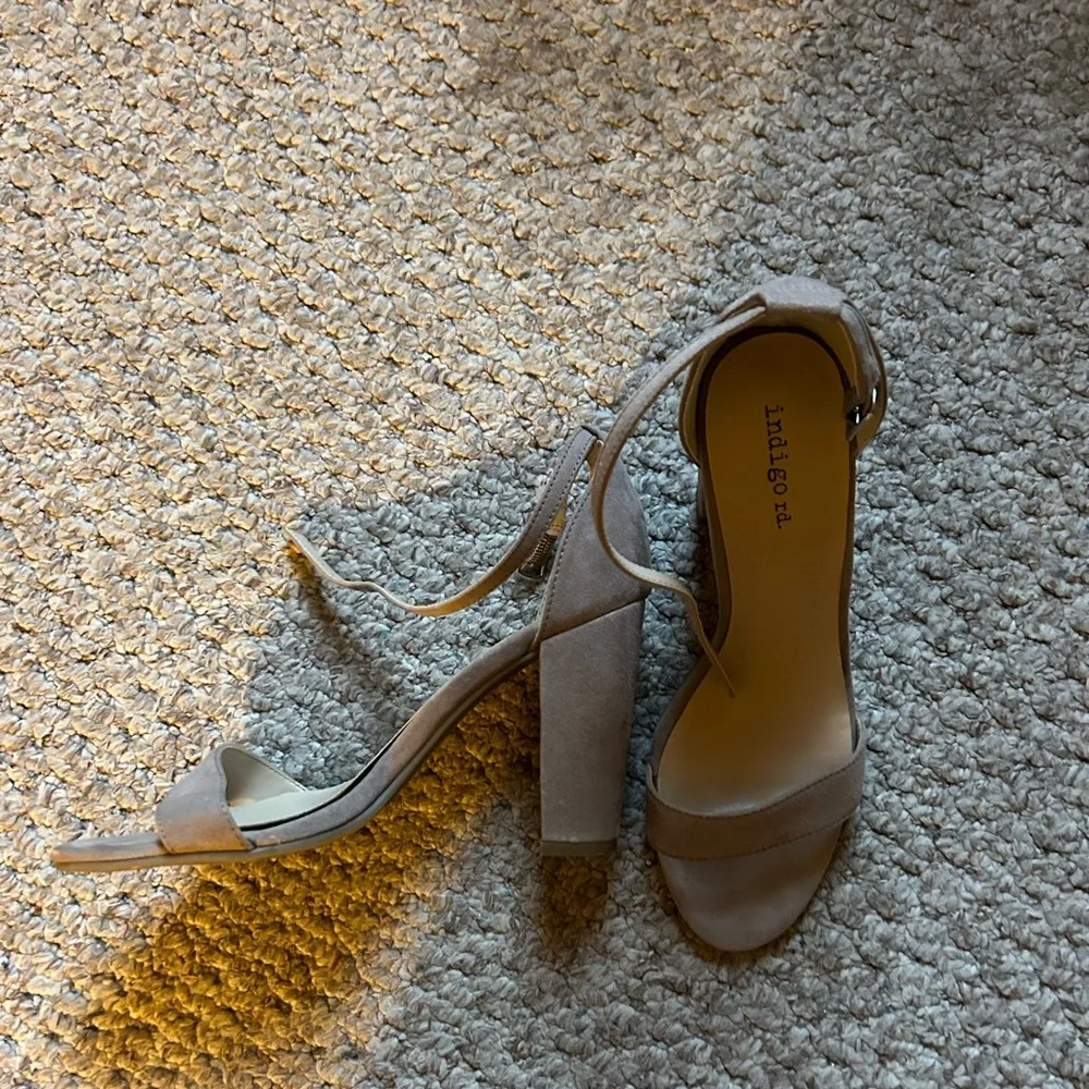 Indigo Rd Heels - Picture 1 of 3